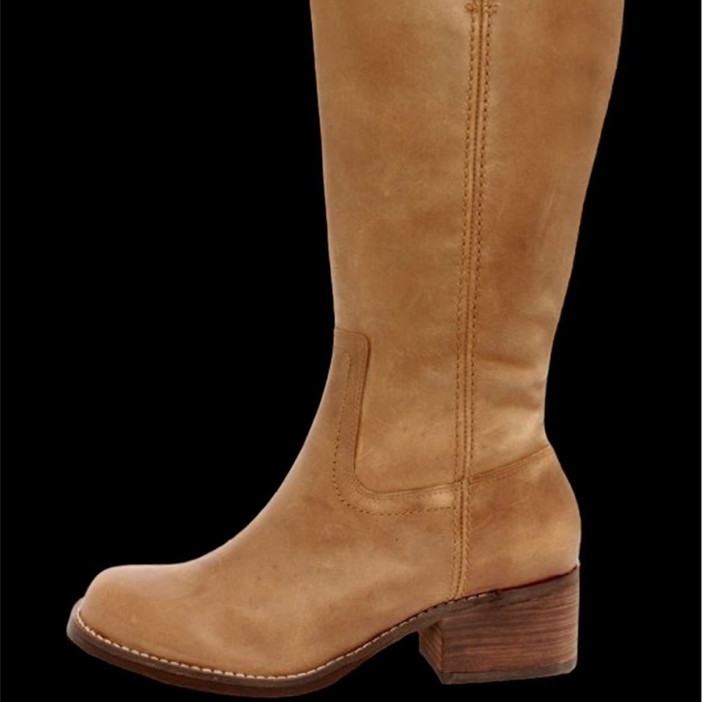 Very Volatile Los Angeles “Kiara” Knee High Leather Riding Boots - Size 6